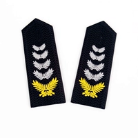 Одна желтая глава жесткого плеча