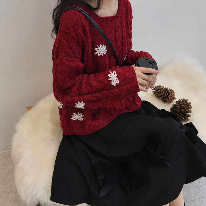 Retro Day Ensemble Red Sweater Woman Autumn Winter Thickened outside wearing Lazy Wind Sleeve Head Knit Undershirt Blouse