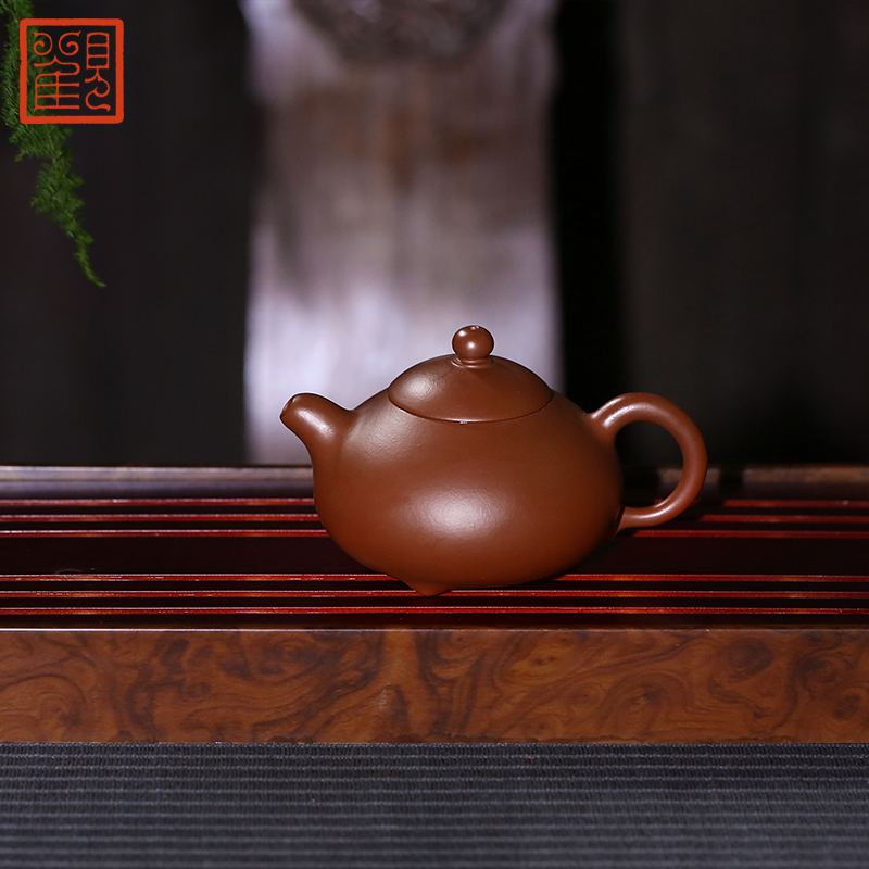 Restoring museum yixing mud are it by hand, large capacity domestic kung fu zhu teapot milk pot of tea