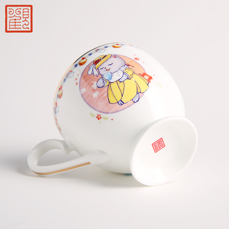 Restoring museum cartoon cat child nutrition breakfast suit English ipads China tea coffee cup milk cup