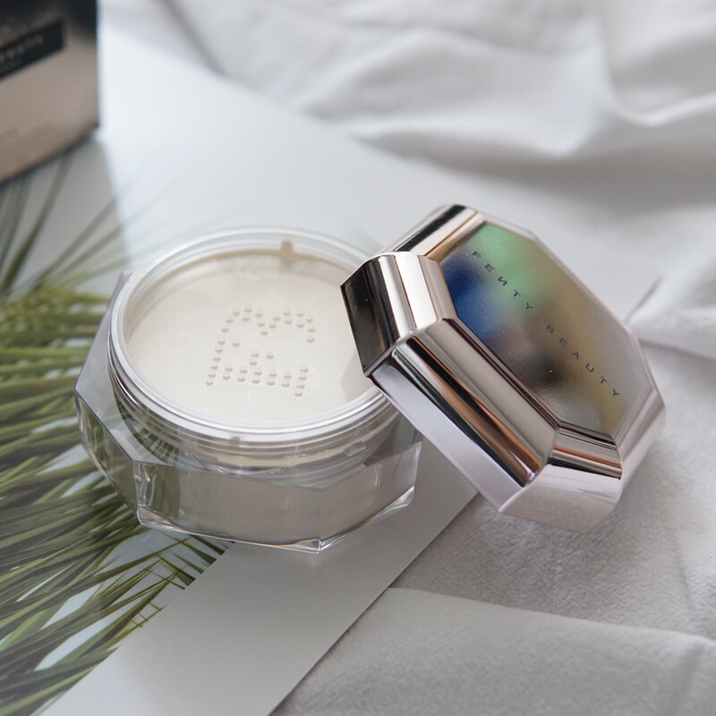 3-4 weeks on the way Fenty Beauty Rihanna Matte Matte Setting Powder Oil Control Powder 28g