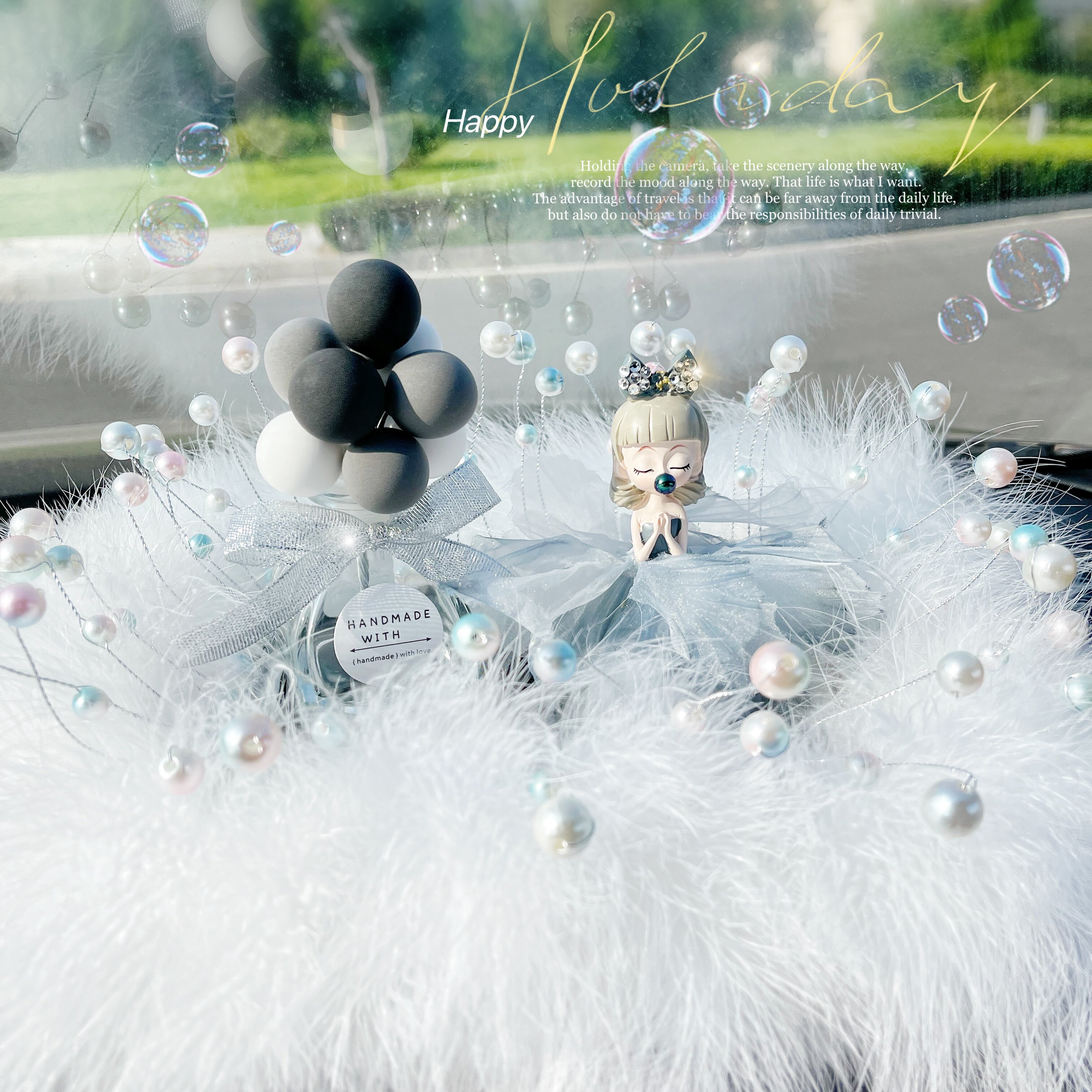 Car Pendulum decoration Trolley Decoration Goddess Creative Cute Pearl Feather Non-slip Cushion Bubble Girl