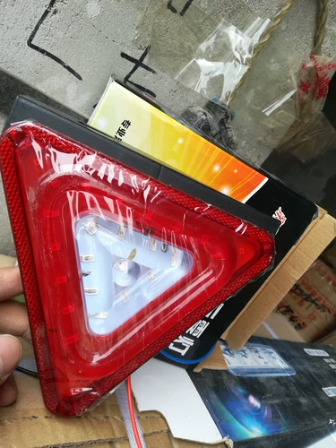 Треугольные блестки для ногтей, индикаторная лампа, тормоз, светодиодные мигающие фары, 24v