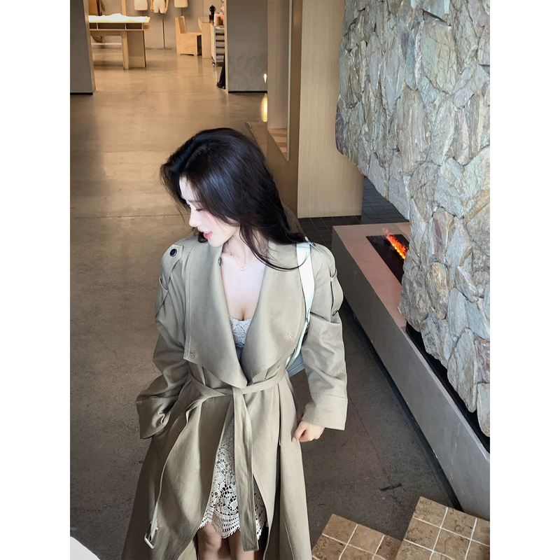 Chen Liuliu Wind Rises in London'Korean Style Khaki Trench Coat for Women, Mid-Length Autumn Lapel Coat' Chen Liuliu Wind Rises in London'Korean Style Khaki Trench Coat for Women, Mid-Length Autumn Lapel Coat'