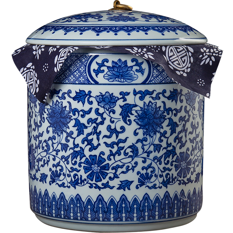 Jingdezhen ceramic blue seal tea caddy fixings receive a storage jar household adornment is placed a gift