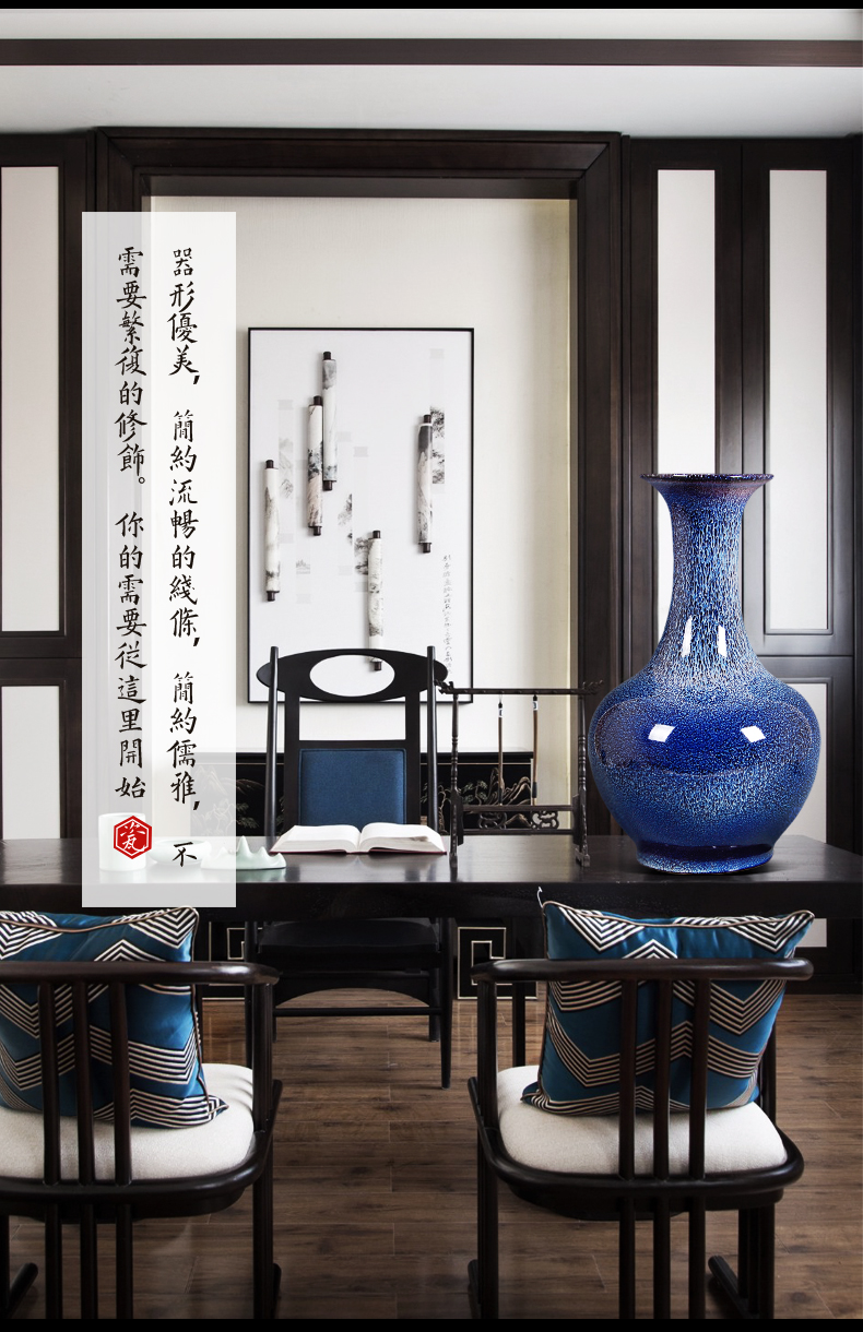 Jingdezhen ceramics creative vase dry flower arranging place, Chinese style household adornment ornament blue large living room