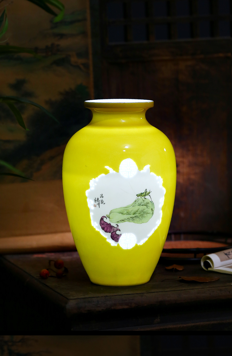 The Master of jingdezhen ceramics hand - made Louvre XiangYuan thin foetus vase home rich ancient frame sitting room adornment is placed