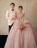 Фиолетовое свадебное платье