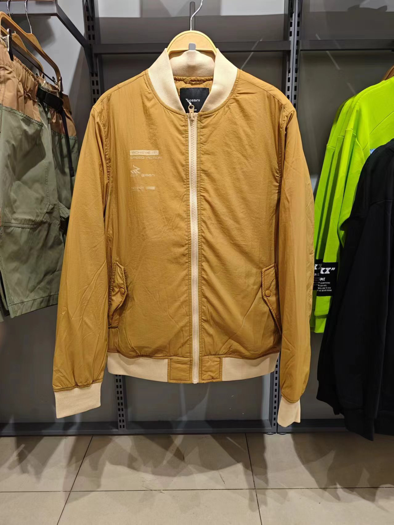 ボッシーニ メンズ MA-1 トップ、新作 冬物 カジュアル ベースボールジャケット/コート