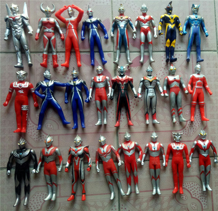 Bandai Zafano Nexus Dena Graran Di Cerro First Generation Ultraman Leo Soft Glue 17cm Model