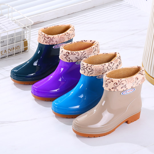 加厚牛筋底雨鞋胶鞋短筒加绒保暖雨靴女新款套鞋水靴防滑工作轻便