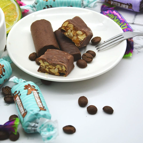 2 фунта загруженной России импортировали смешанный шоколадный шоколад фиолетовый сахар Новый год грузовой конфеты, конфеты полисатита бесплатная доставка