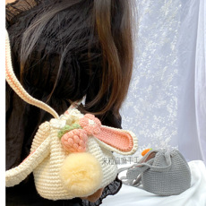 Шерстяная пряжа