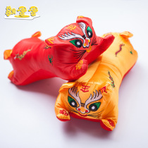 Cloth Tiger Baby Full Moon 100 days old scratch supplies Chinese style traditional baby puppet tiger pillow