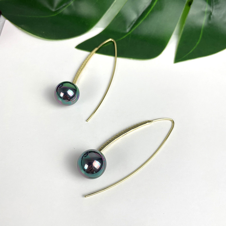 Long plate inlaid S925 silver shell earrings of natural maternal baby pearl Han edition crashed white purple