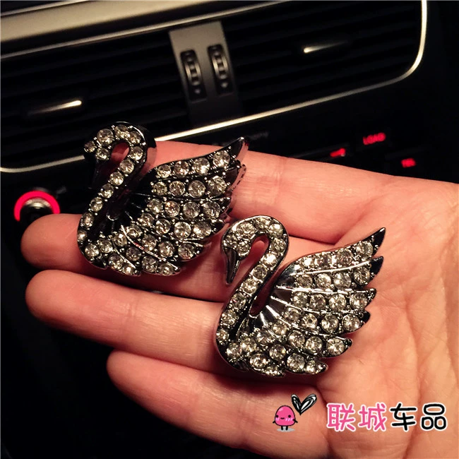 Thiên nga trắng kim cương rhinestone xe hơi điều hòa không khí cửa ra nước hoa clip trang trí xe hơi pha lê phụ kiện nội thất - Vòng đeo tay Cuff