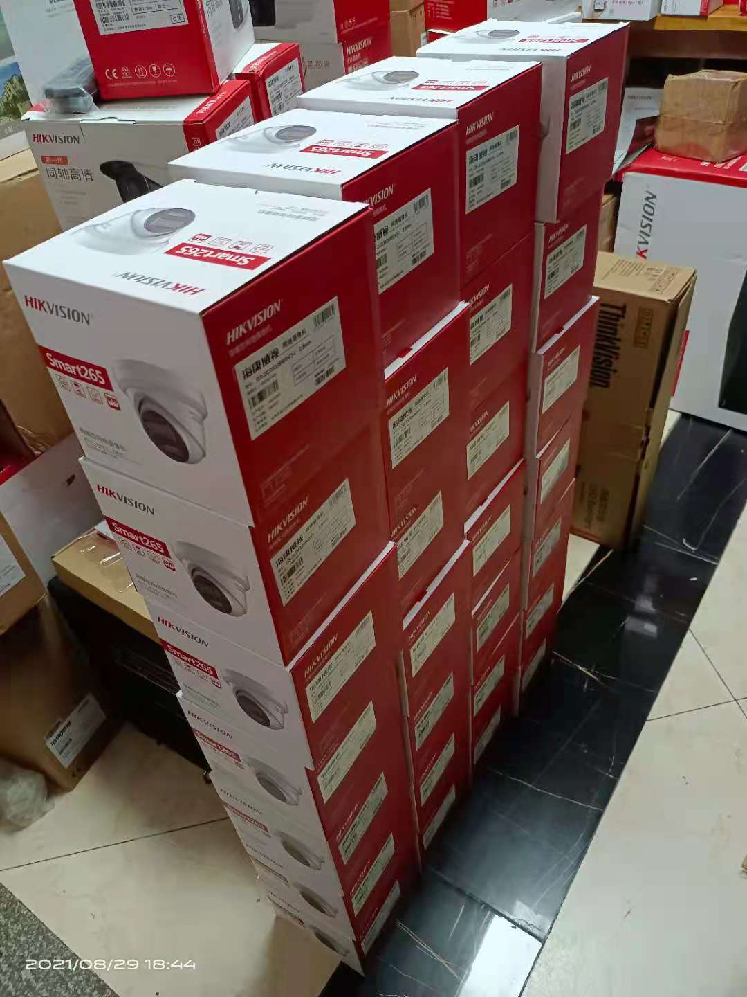 SeaConway sees DS-2CD3326WDV3-I 2 million POE star-scale built-in audio hemisphere camera