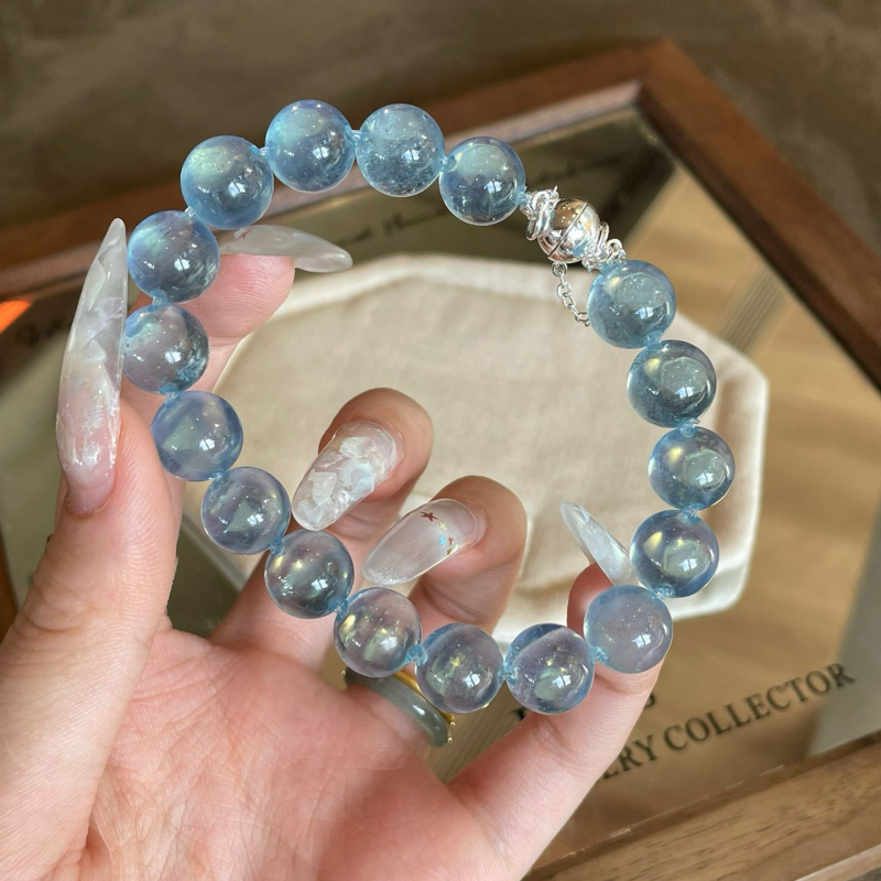 Natural Ice-Clear Aquamarine Bull's Nose Bracelet for Women, Fortune Beads, Light Luxury Fashion Exquisite Jewelry Gift for Girlfriend
