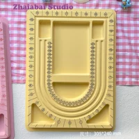 Желтое дизайнерское ожерелье