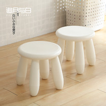 Moon chasing with White simple white bench plastic small stool adult children bath stool low stool home chair