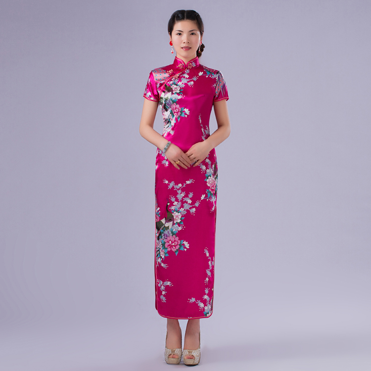 Long cheongsam, ethnic dress for mother, with short sleeve, ethnic style, Chinese style Long cheongsam, ethnic dress for mother, with short sleeve, ethnic style, Chinese style