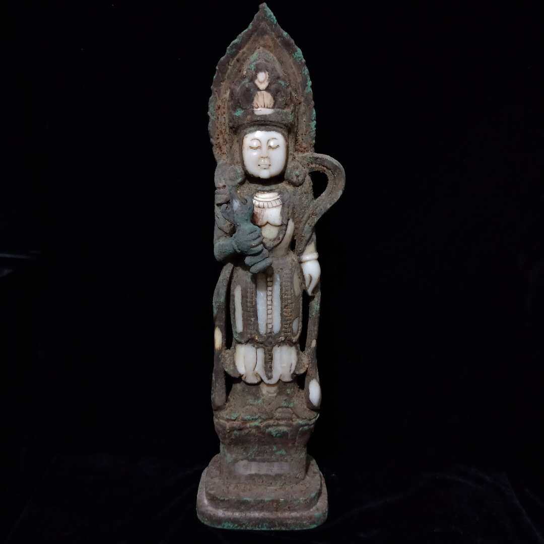 Antique craft jade Guanyin