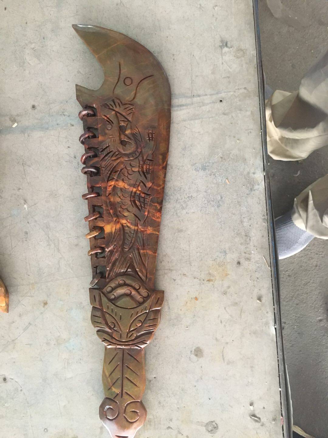 Antique jade da bai jian