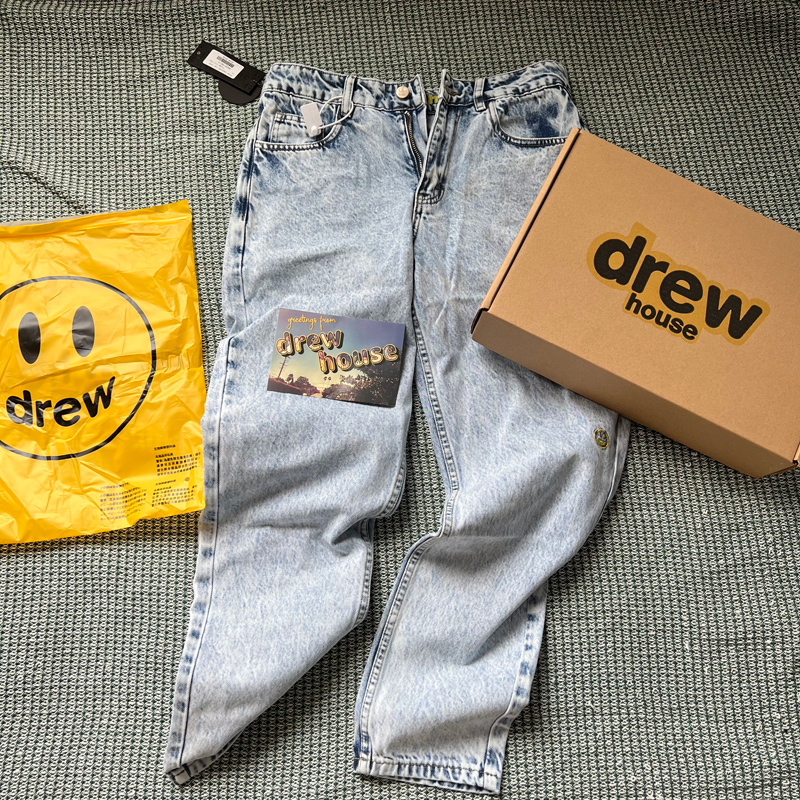 Tapered Baggy Jeans Indigo Blue Loose Fit Smiley Face Washed Tapered Denim Pants for Men Tapered Baggy Jeans Indigo Blue Loose Fit Smiley Face Washed Tapered Denim Pants for Men