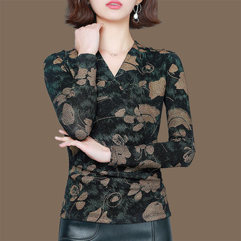 Mesh long-sleeved t-shirt women's 2021 autumn new fashion cross V-neck floral bottoming shirt mother foreign style small shirt