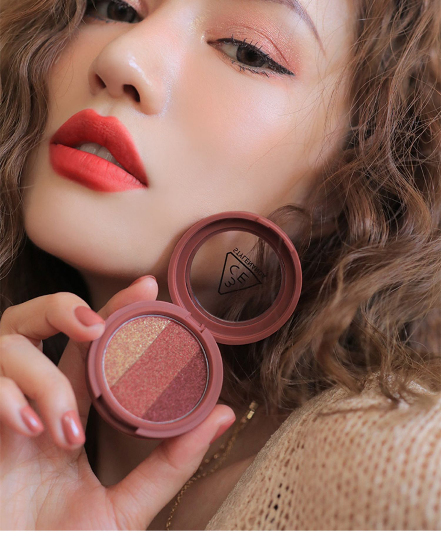 Hàn Quốc 3CE mới ngọc trai mờ 3 màu khay màu mắt QUẦN ÁO # RIGHT AROUND - Bóng mắt bảng mắt etude house