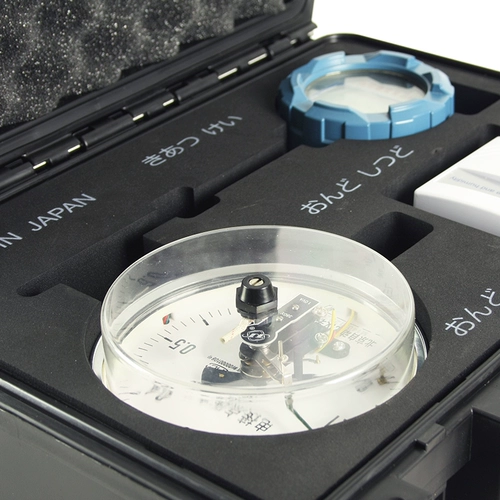 Индивидуальная подкладка из губки EVA, индивидуальная обработка пены пены, индивидуальная амортизационная гравировка внутренней лайнера, наполнение траншеи, огнестойкое и экологически чистое