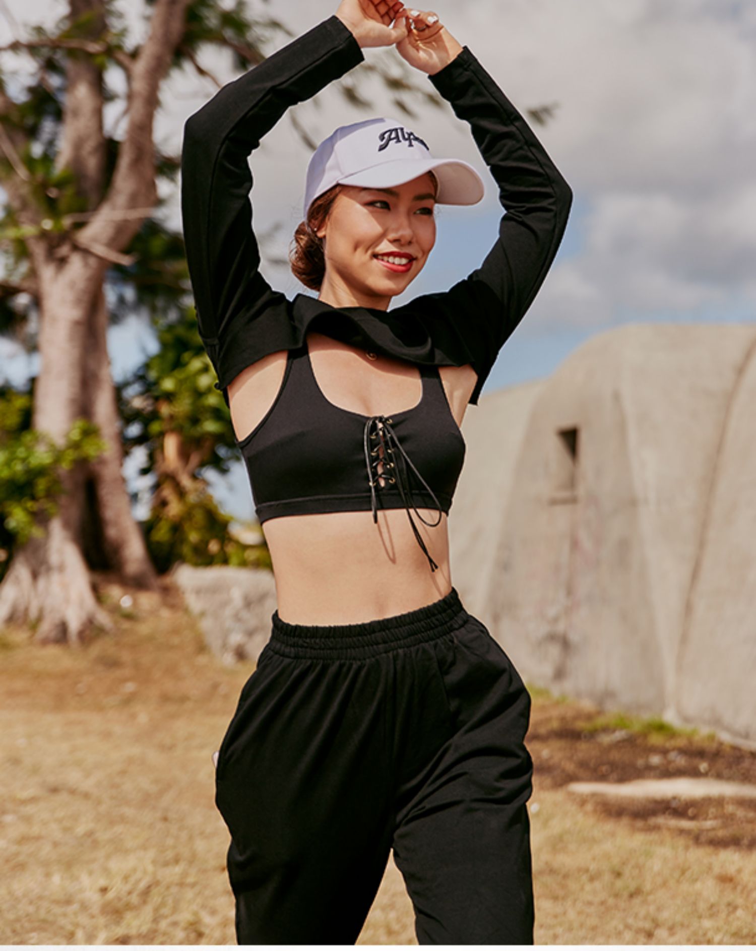 AlphaGym gợi cảm bên trong áo lưới nữ màu đỏ thể thao áo len dài tay khiêu vũ tập thể dục chống nắng ấm siêu ngắn - Thể thao lông cừu / jumper ảnh áo hoodie