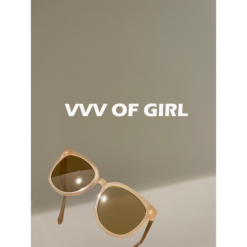 (admit to vvv) is too suitable for Asian face type with summer new retro round sunglasses sunglasses female