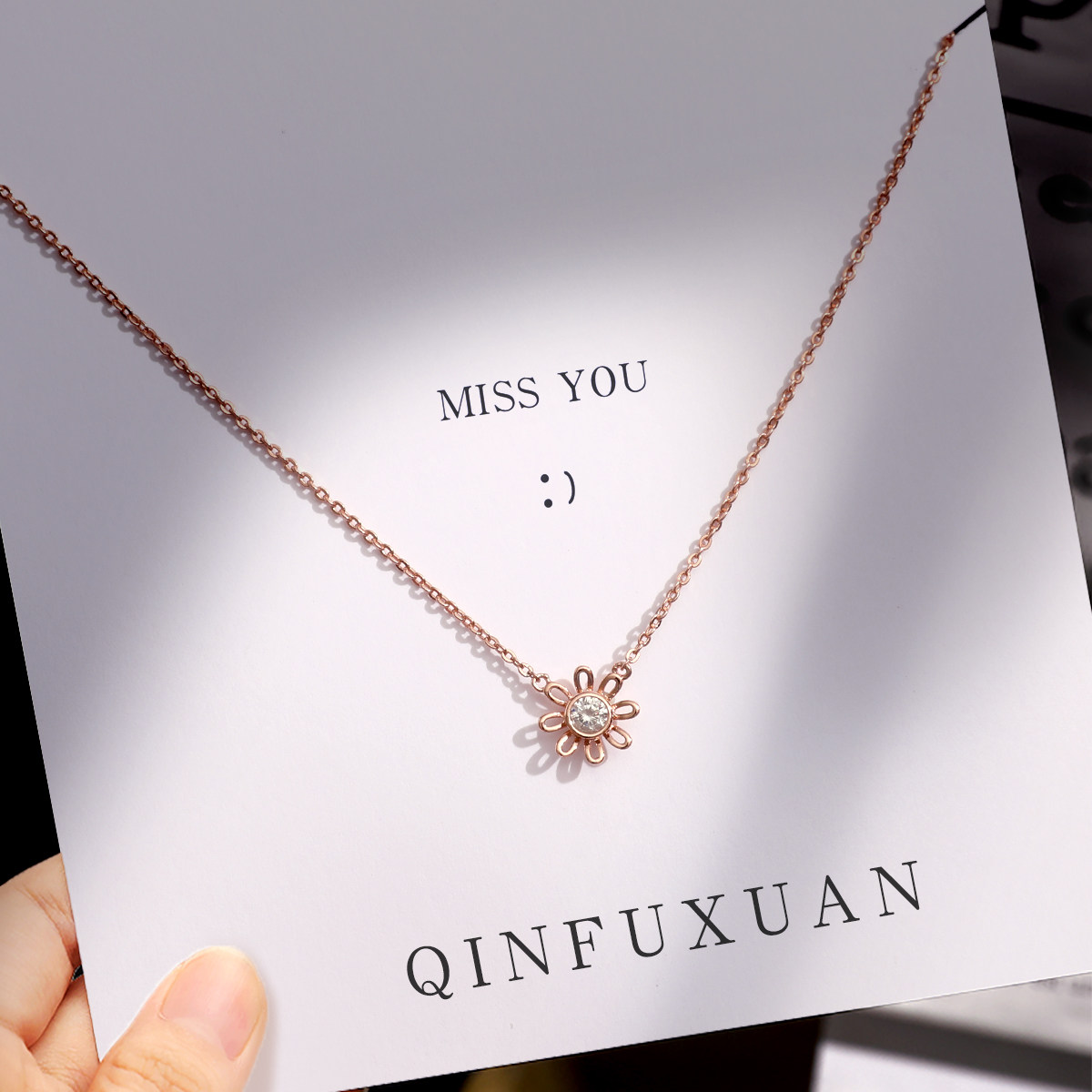 Daisy pure silver necklace light luxury niche in 2020 new woman 999 foot silver klepton chain lady senior sense