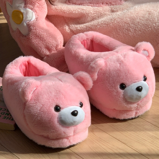 Trendy Winter 2024 Cute and Fashionable Cotton Slippers for Men and Women, Indoor Home Slippers with Covered Heel, Warm Couple Slippers, Non-Slip