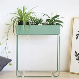 Северная железа искусство цветочная полка многосторная комната разматывание свободной гостиной простые сочные растения Приземление балкон с большой цветочной горшкой стойкой