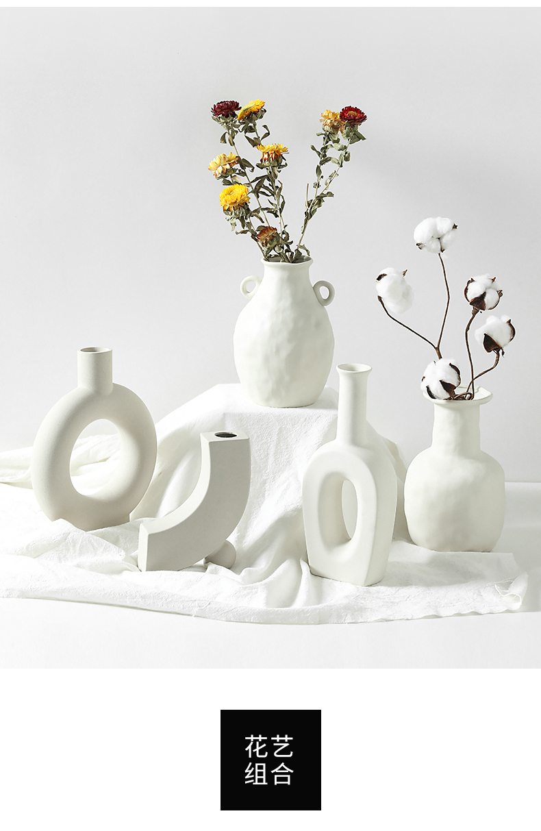 The Nordic ins wind dried flowers sitting room is contracted ceramic creative arts furnishing articles home stay facility vase floret bottle embryo