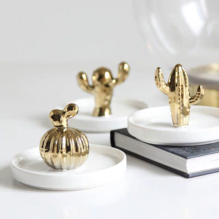 (clear bin 5 fold) cactus gold plated ceramic containing jewellery dish pendulum pieces Nordic modern lavish soft-mounted depository
