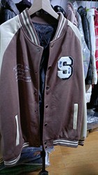 한국 스타일 트렌디 브랜드 봄 스웨트 셔츠 재킷 긴팔 스트리트 루즈 슬림 패션 캐주얼 야구 유니폼이 캐비닛에서 제거되었습니다.