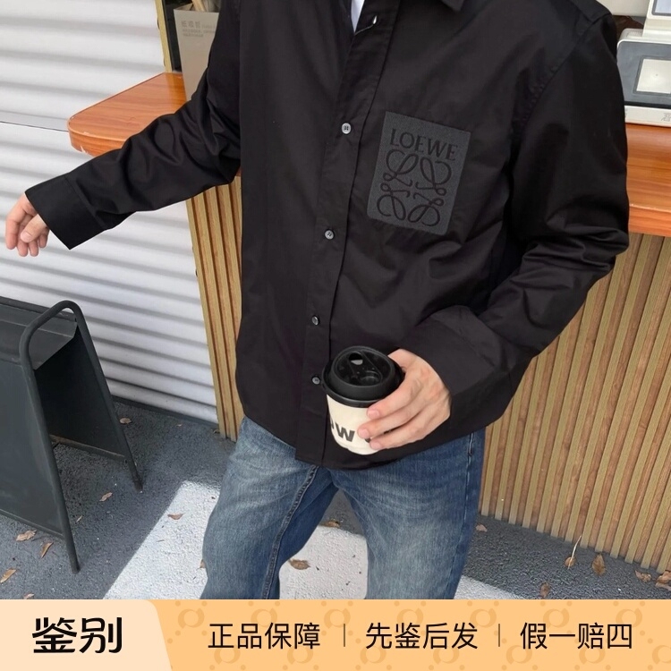 Loewe Embroidered Logo Thick Shirt Can Be Worn as an Outerwear Loewe Embroidered Logo Thick Shirt Can Be Worn as an Outerwear