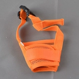 Обложка для рта собаки, собачья маска, анти -каркация называется средним большим лайки для собак, чтобы предотвратить случайное употребление золотистого ретривера для собак.