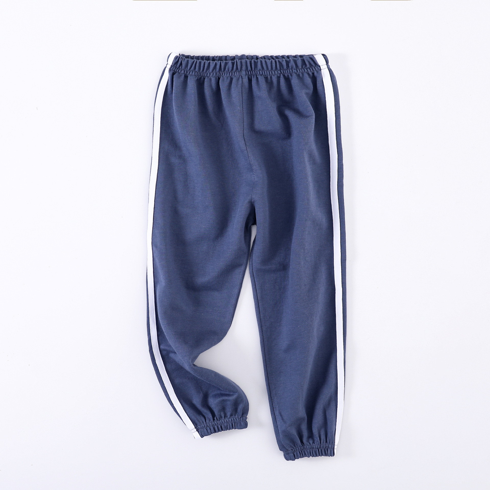 Childrens chống muỗi quần mùa xuân mới và mùa thu wearboys giản dị quần sweatpants bé gắn liền với bàn chân của quần lỏng lẻo.