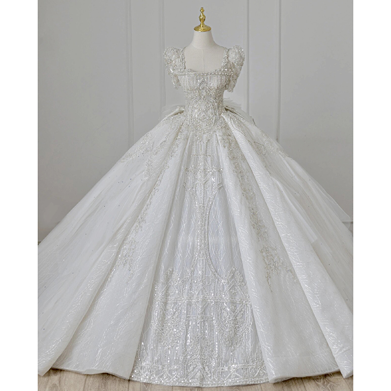 Fashionable advanced wedding dress for bride, suitable for teen, high-end, french style Fashionable advanced wedding dress for bride, suitable for teen, high-end, french style