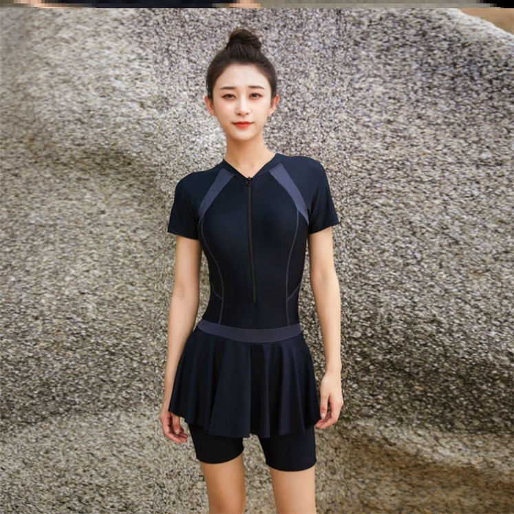 Swimsuit Female college students class Bubbles Spa Swimming Pool Special for Conspicuthin Veil web Red Wind Conservative 2021 new