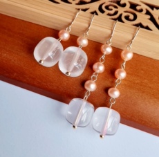 Серьги 天然莫桑比克冰透粉水晶耳环珍珠耳饰芙蓉石长款流苏甜美超仙耳坠