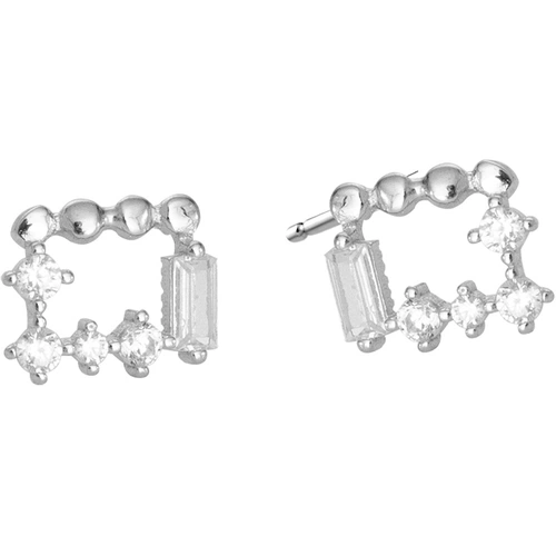 Модные ретро серьги, дизайнерский аксессуар, тренд сезона, яркий броский стиль, изысканный стиль, легкий роскошный стиль