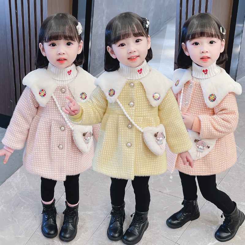 Girl's new winter cotton clothes 5 Girls cute thickened jacket 2-6 Children's loving satchel clip cotton wool