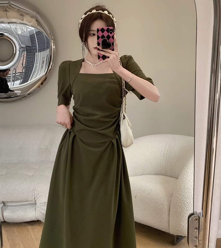 Plus-Size Square-Neck Tea Break French-Style Dress for Women, 2023 Summer, High-End and Elegant, Tummy-Concealing, Slimming, Long Dress, Trendy