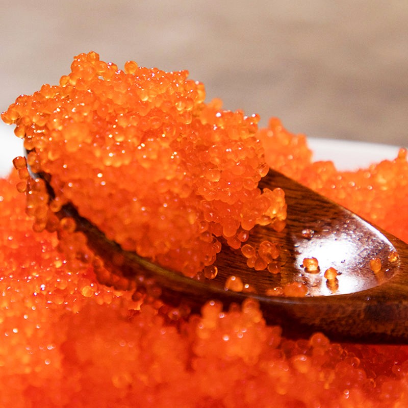 揭秘鲜美珍味：寿司中的红鱼籽之选