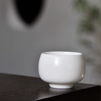 Слоновая кость Бай-Луохан Кубок